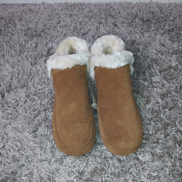 Stars Above Taryn Suede Slipper Booties 